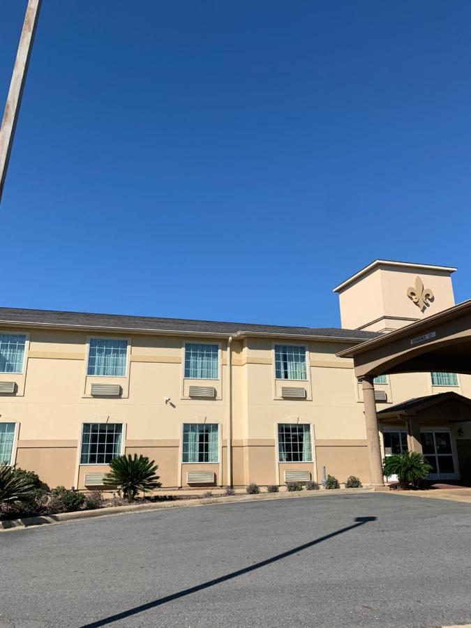 Rodeway Inn & Suites Winnfield Екстериор снимка