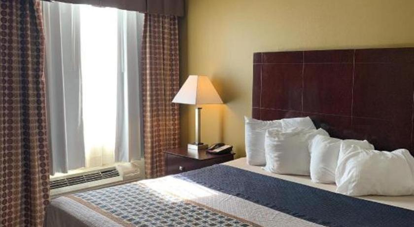 Rodeway Inn & Suites Winnfield Екстериор снимка