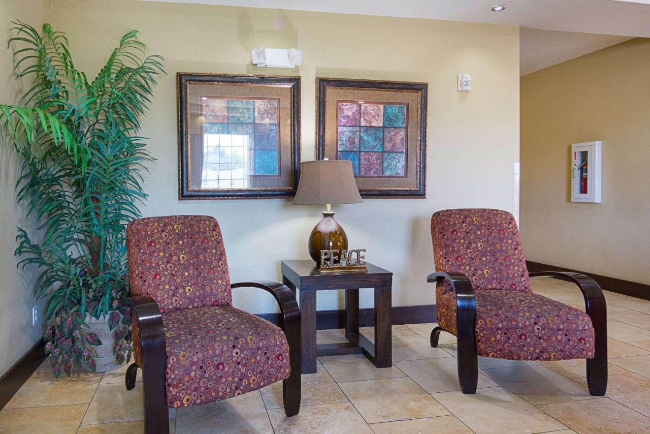 Rodeway Inn & Suites Winnfield Екстериор снимка